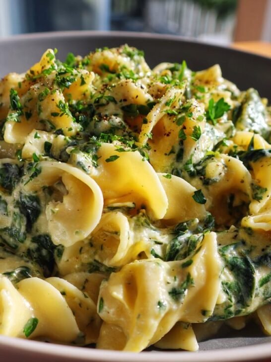 One-Pot Spinach Artichoke Pasta