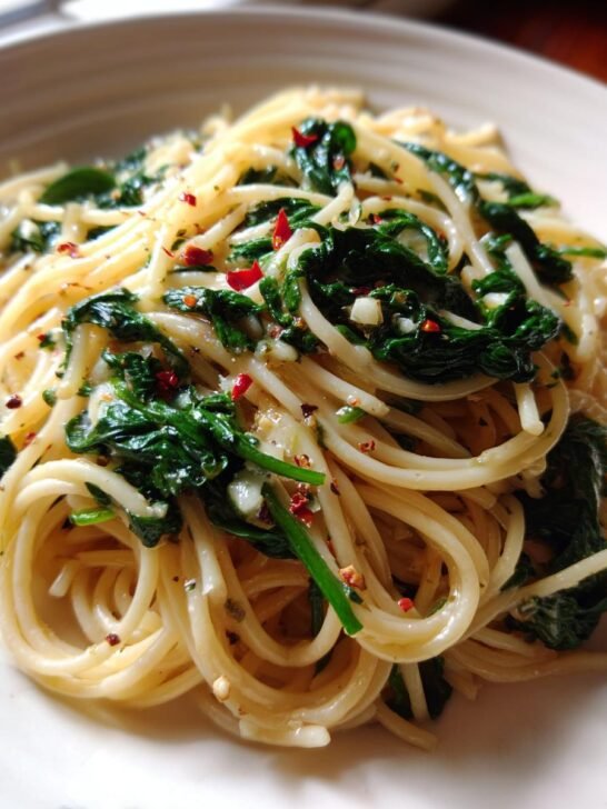 Garlic Spinach Spaghetti