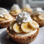 No-Bake Mini Banana Cream Pies