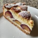 Shortcrust Cake with Vanilla Pudding and Plums